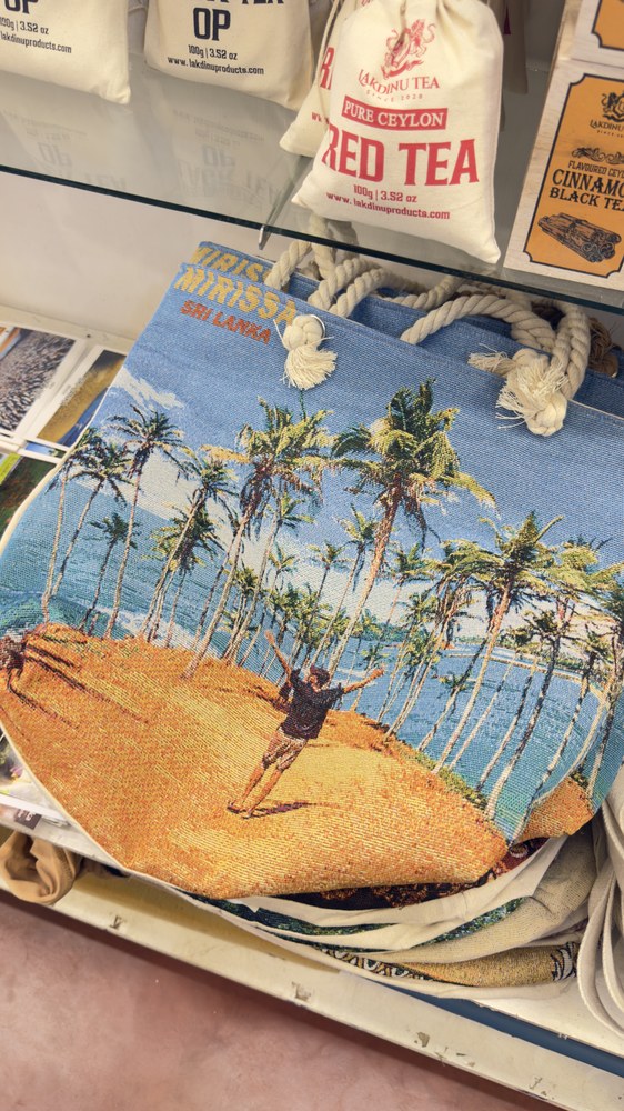 Ceylon tea and Mirissa souvenir bags at Sri Shop